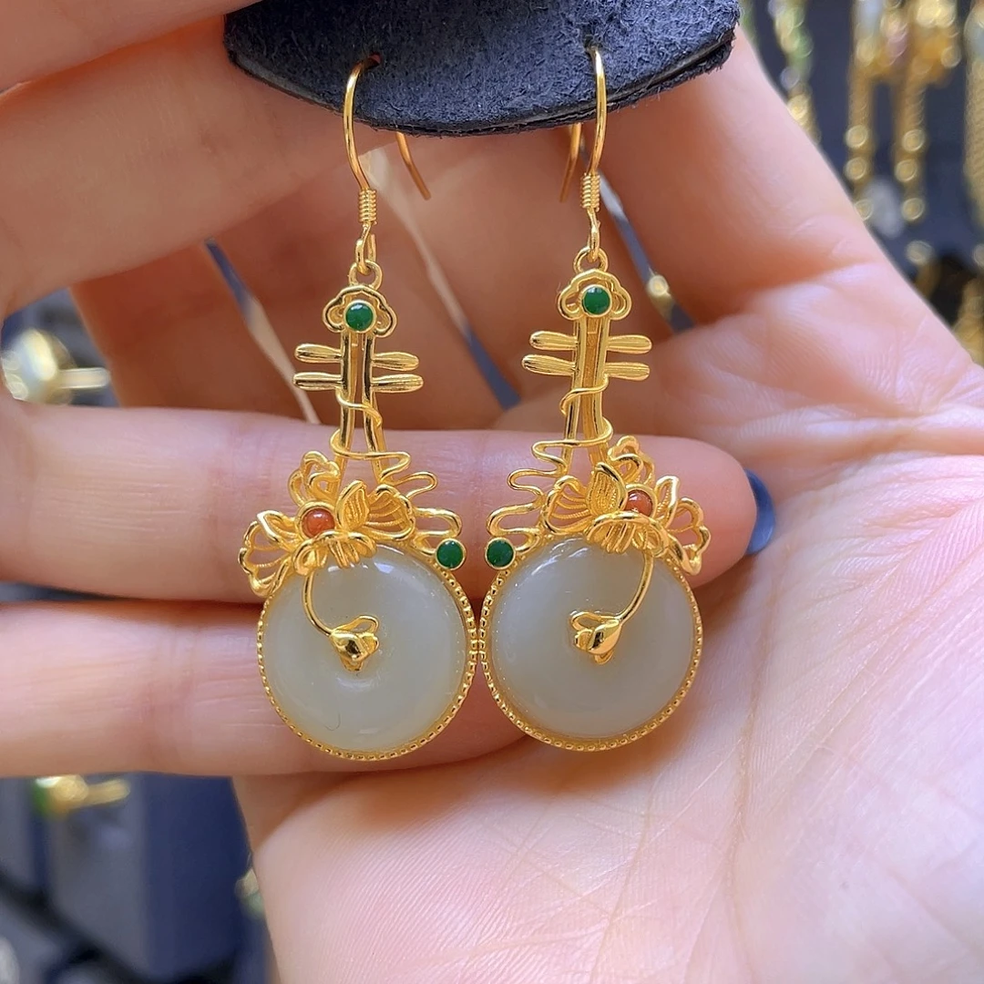 苦***甜和田玉银S925镀金镶嵌耳饰