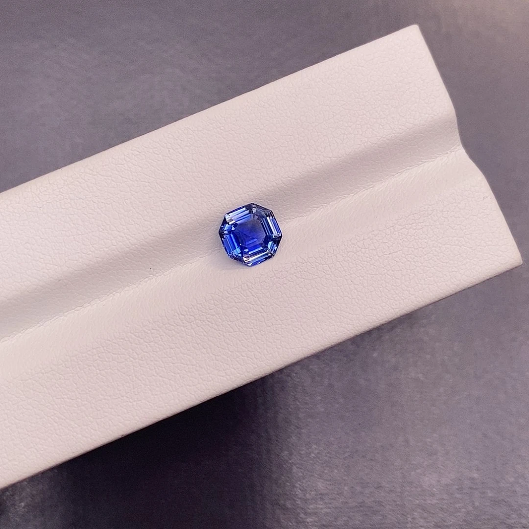 裸石蓝宝石1.625克拉