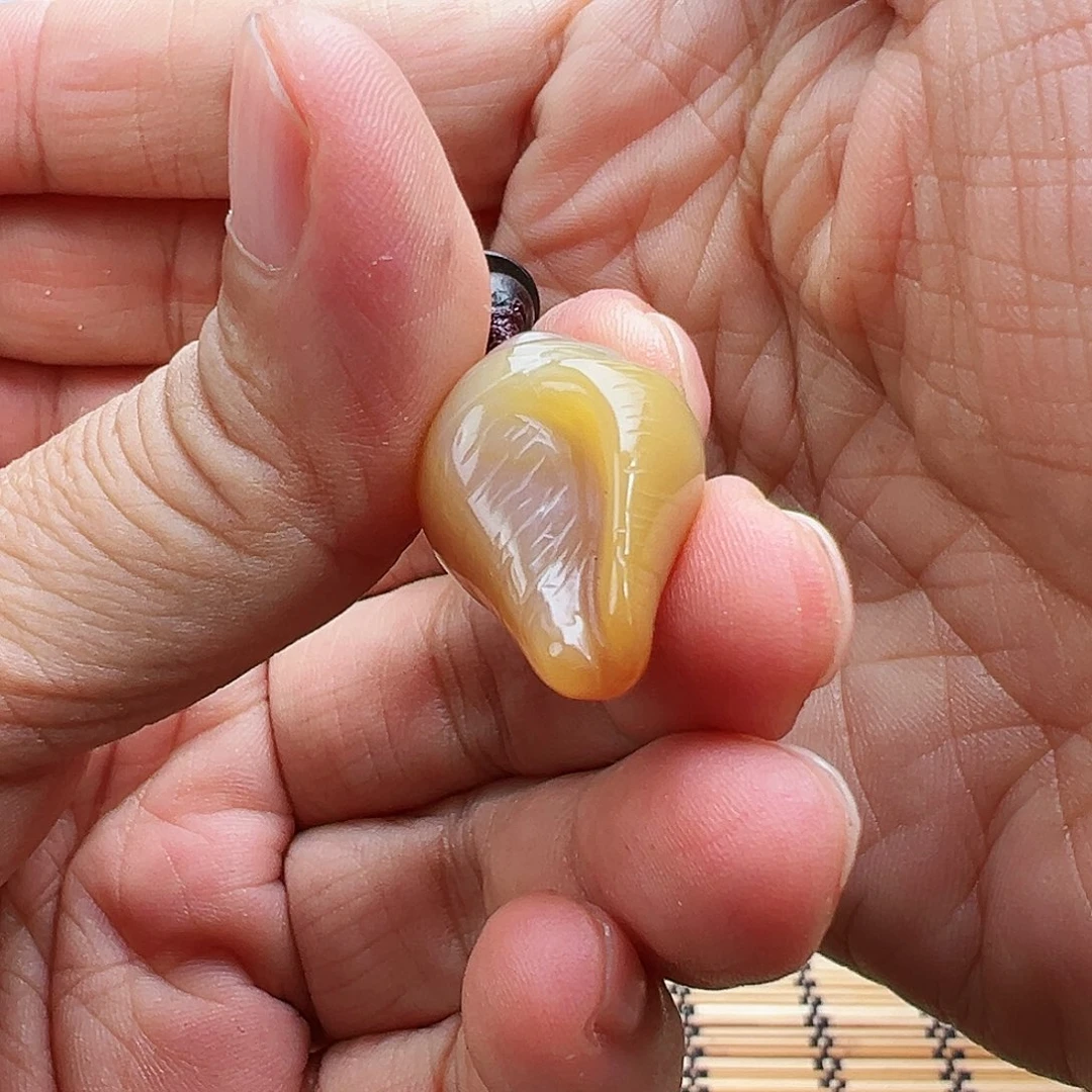 玛瑙/玉髓未镶嵌珠宝半成品