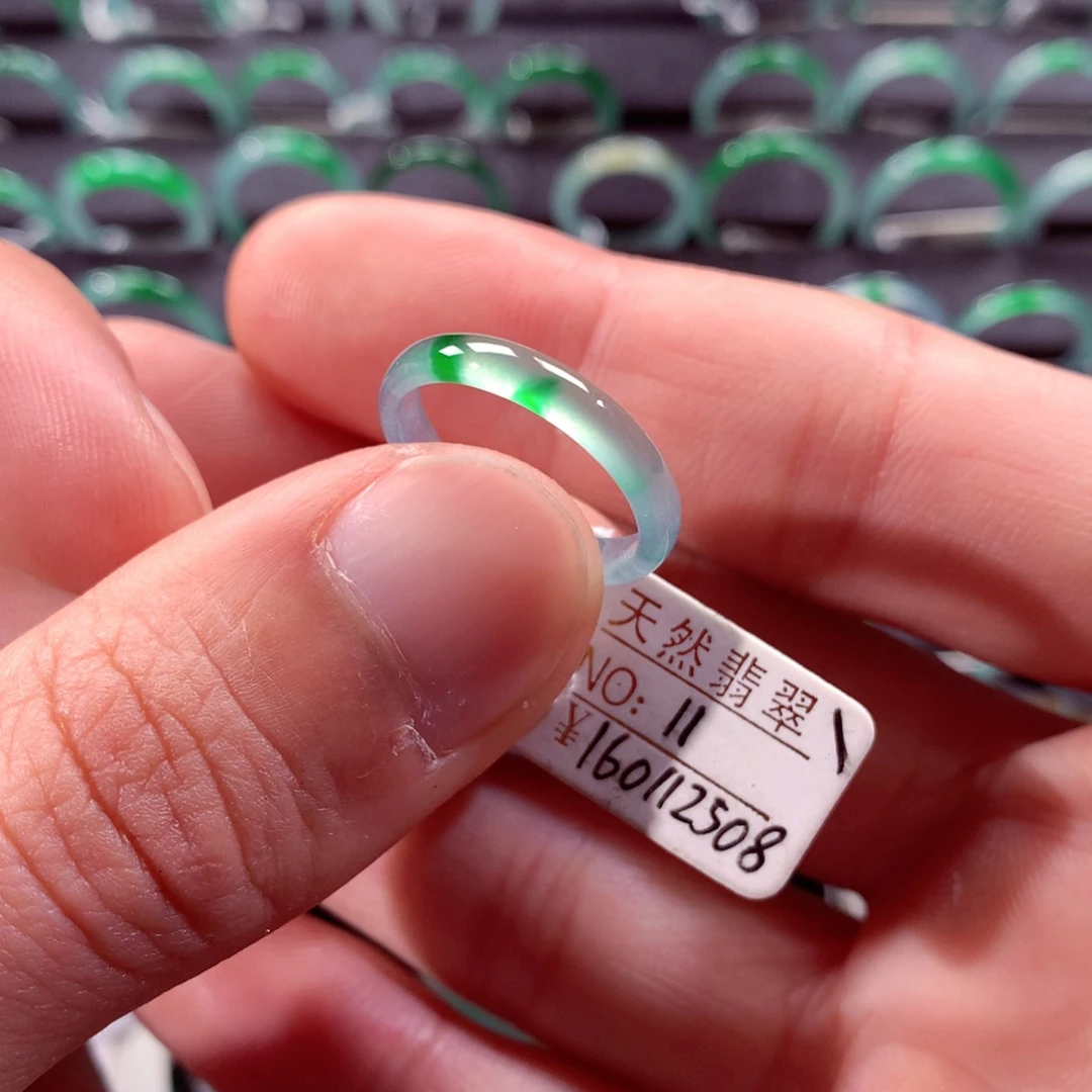 翡翠未镶嵌戒指翡翠戒指