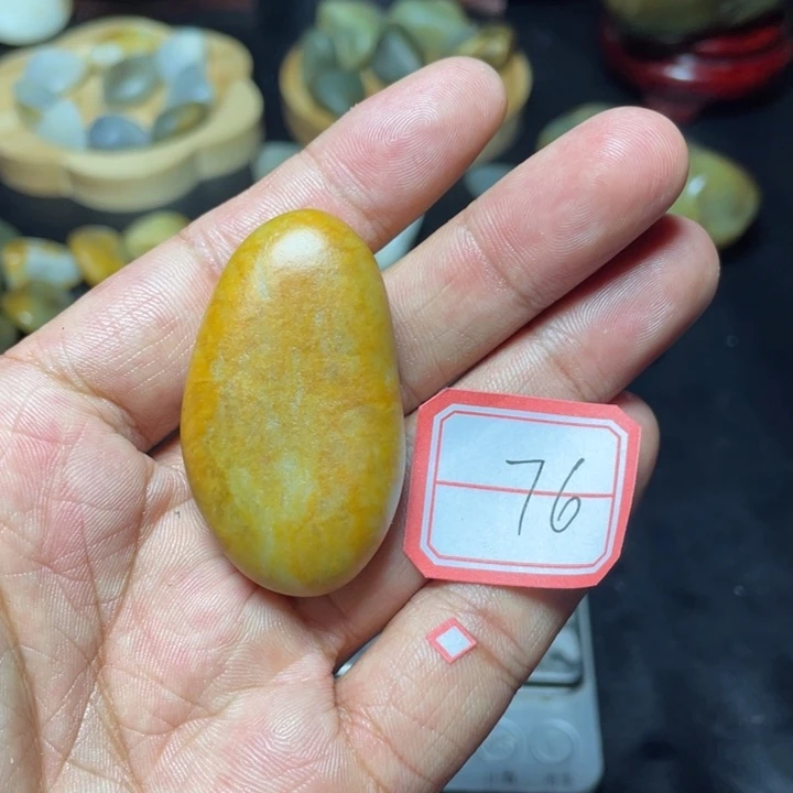 和田玉未镶嵌颈饰76