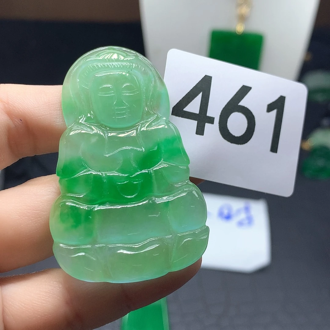 翡翠吊坠(赠链)未镶嵌