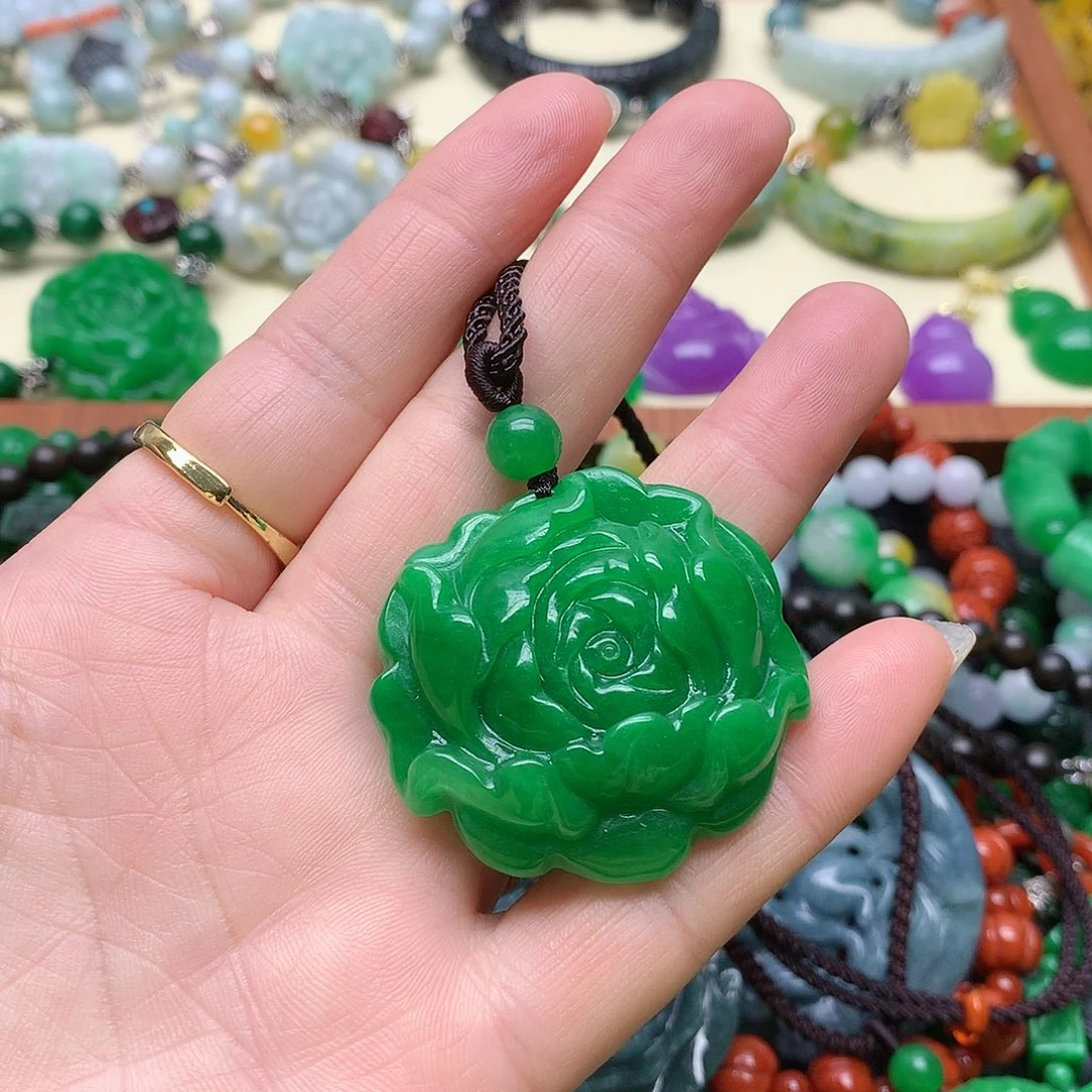 吊坠(赠链)未镶嵌翡翠g*