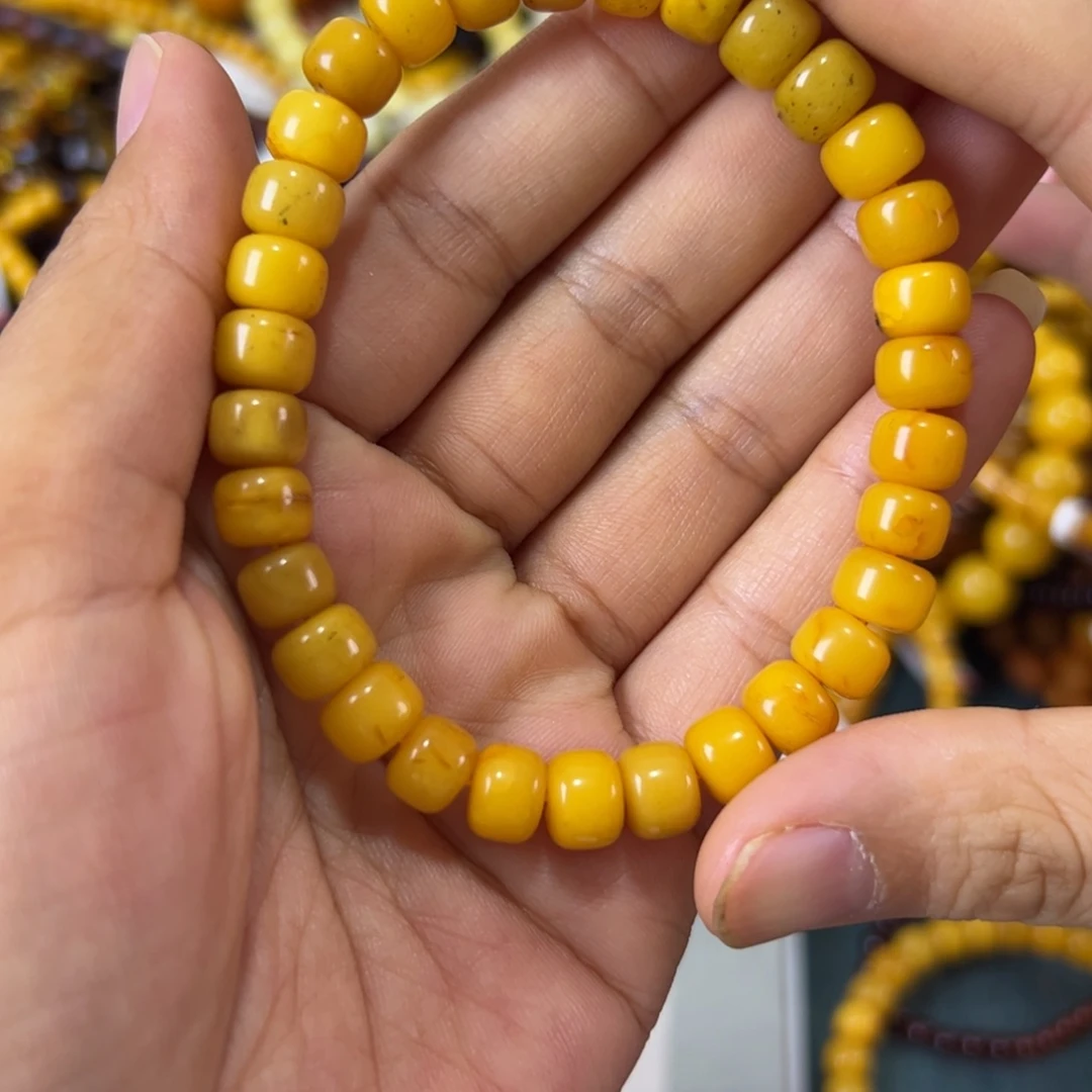 未镶嵌琥珀珠宝奇石953