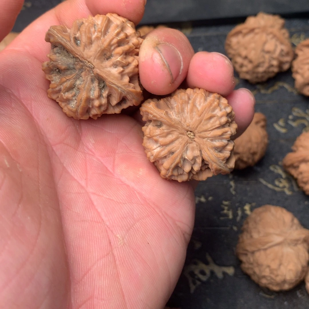 猴头核桃吊坠文玩核桃小乾坤38