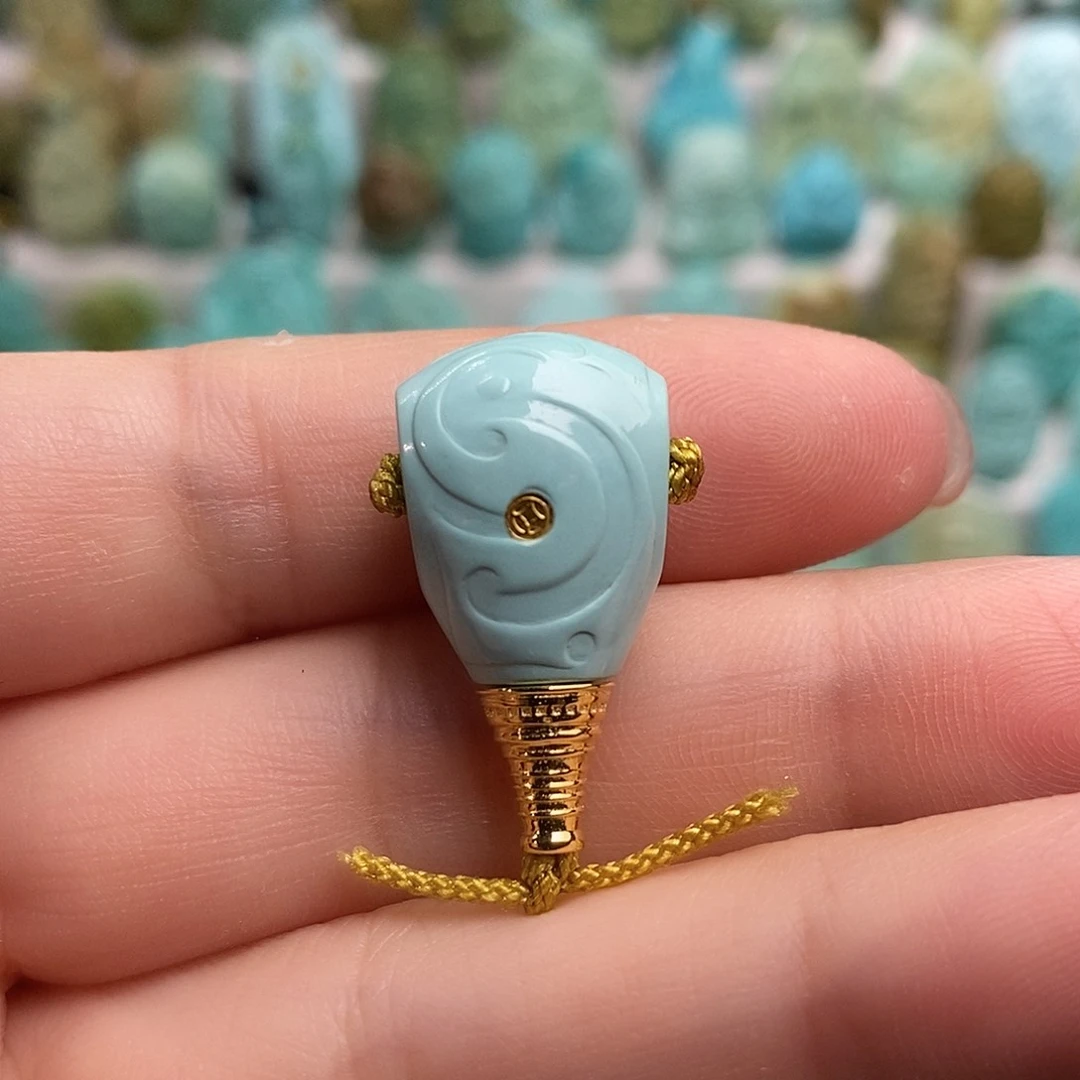 绿松石18K金镶嵌绿松石