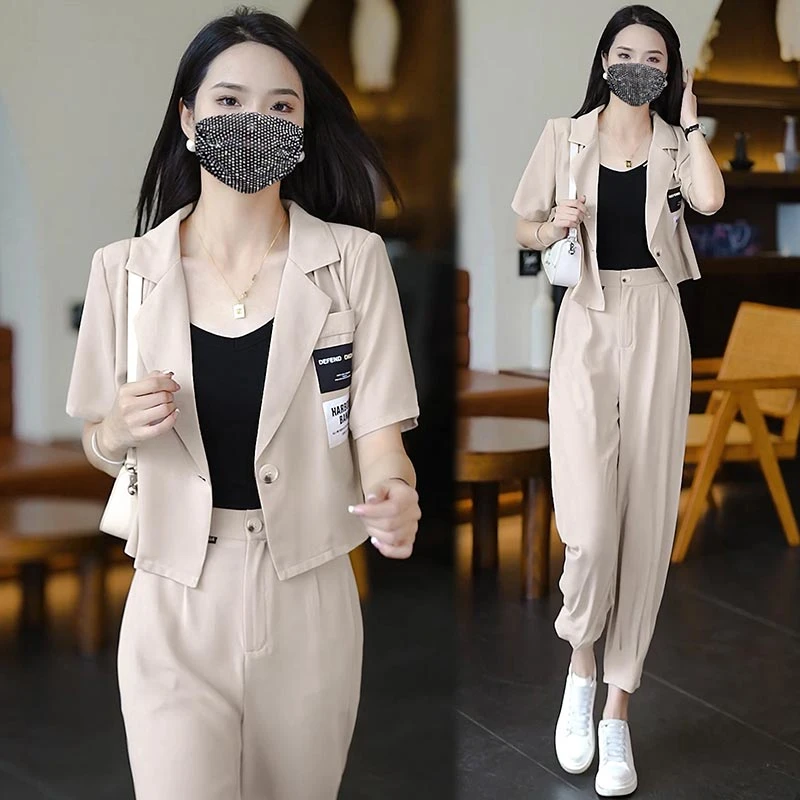 2025年夏季新款气质小个子显高小西服女短袖休闲时尚舒适两件套装