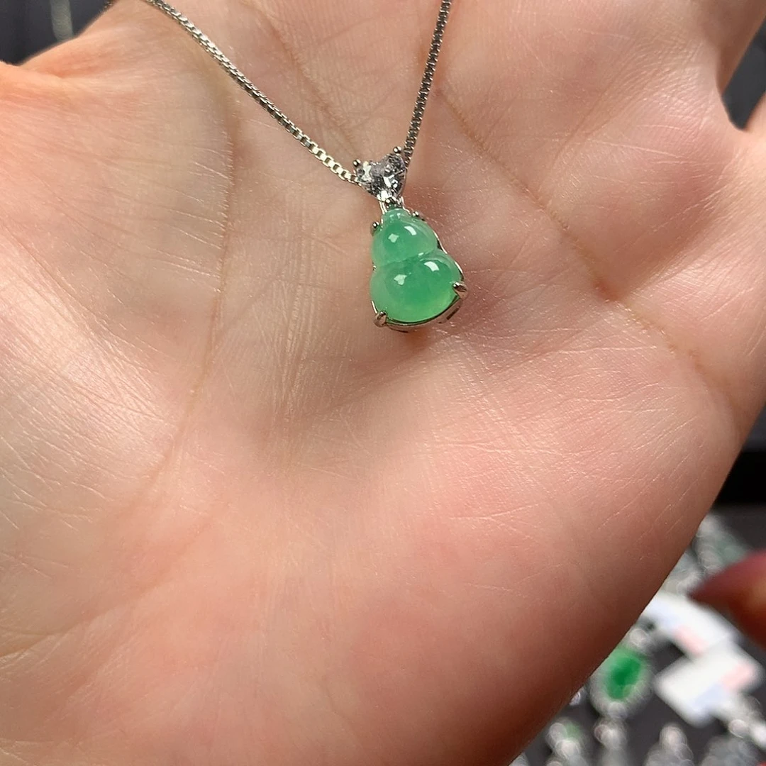翡翠银S925镶嵌颈饰11111111