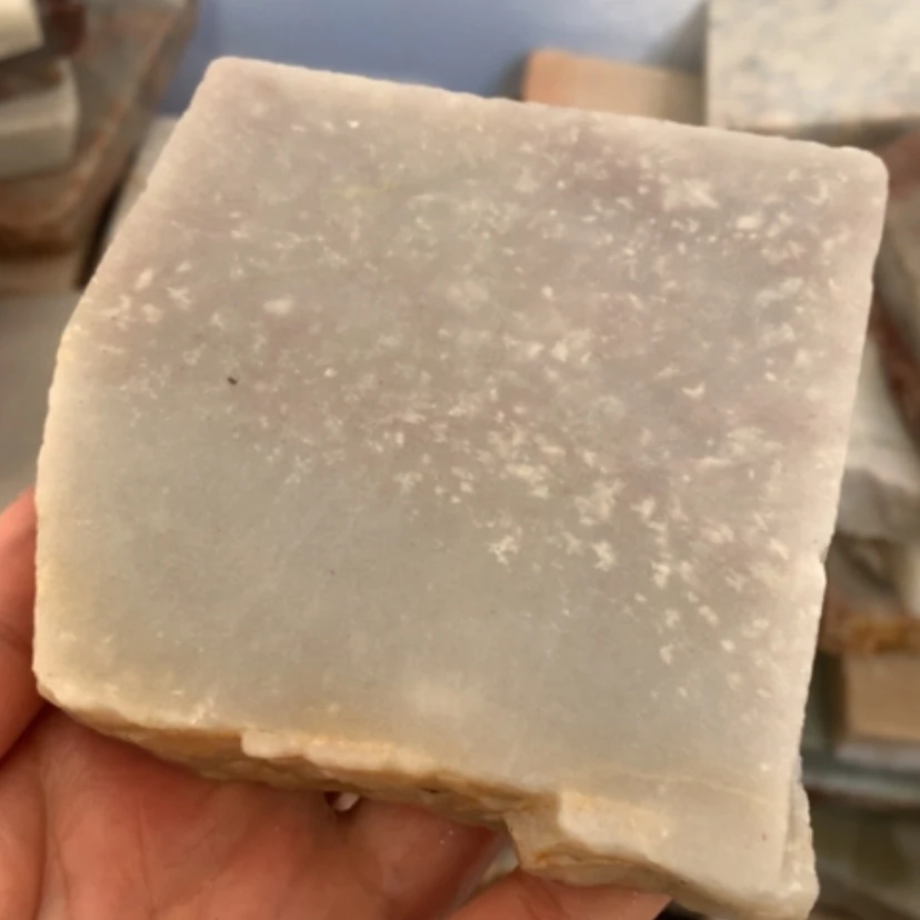 【闪购商品】石英质玉手镯未镶嵌大米粥