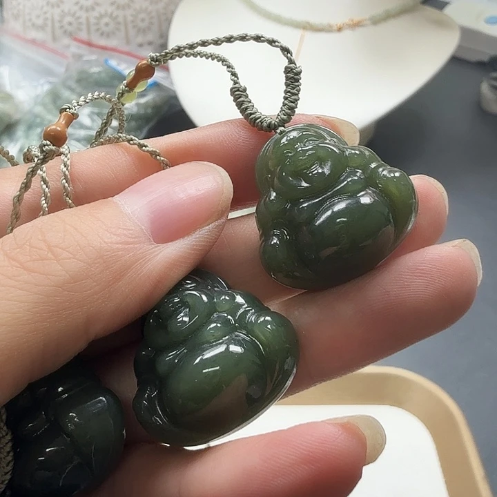 颈饰未镶嵌和田玉38