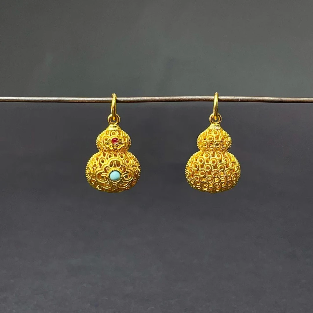 【千奇饰品】C40金色拉丝松松葫芦吊坠滴溜款配饰15*10mm多样性发一