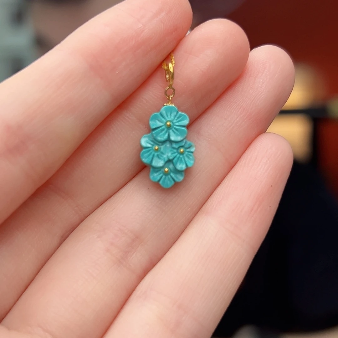 18K金镶嵌绿松石珠宝奇石