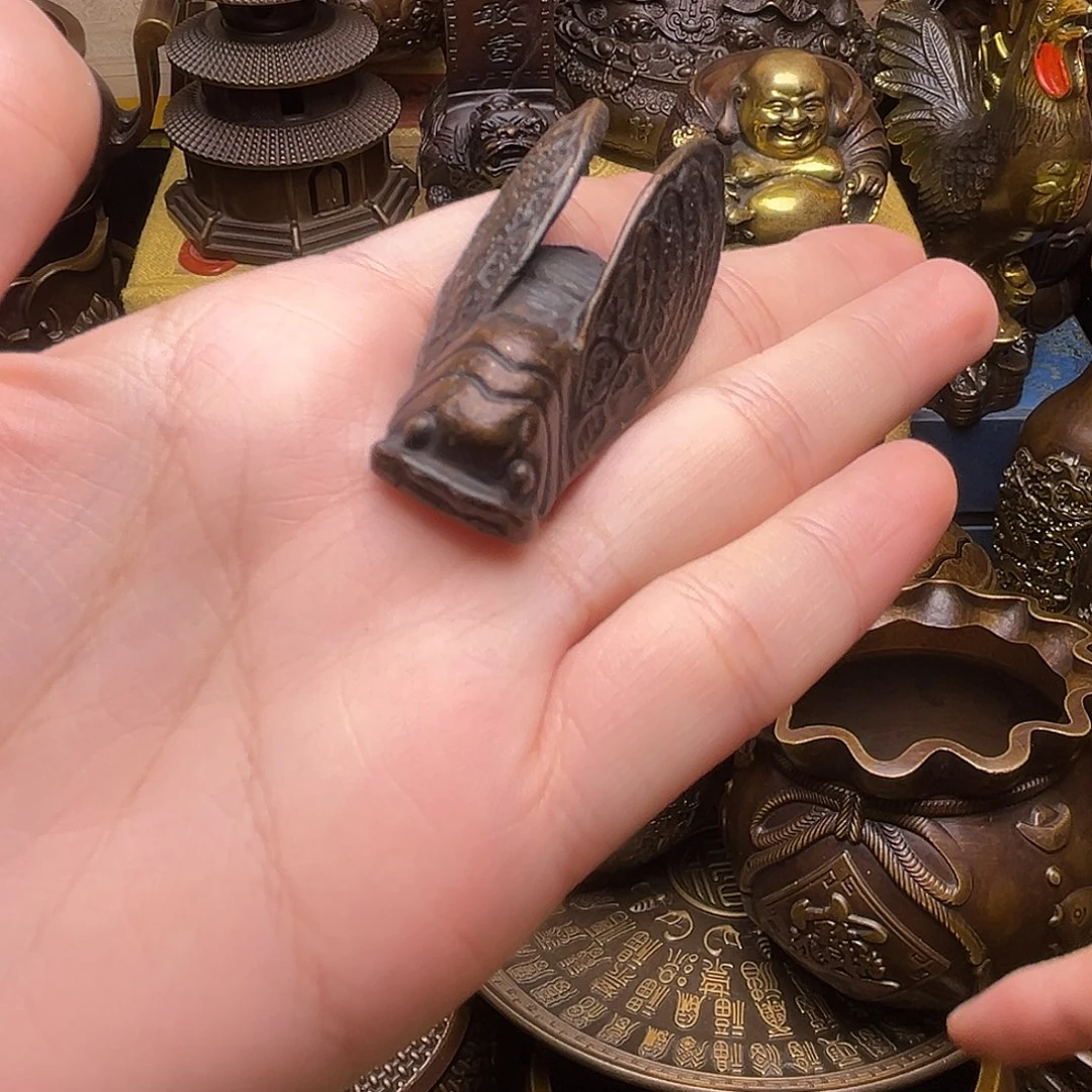 铜器摆件老王直播间