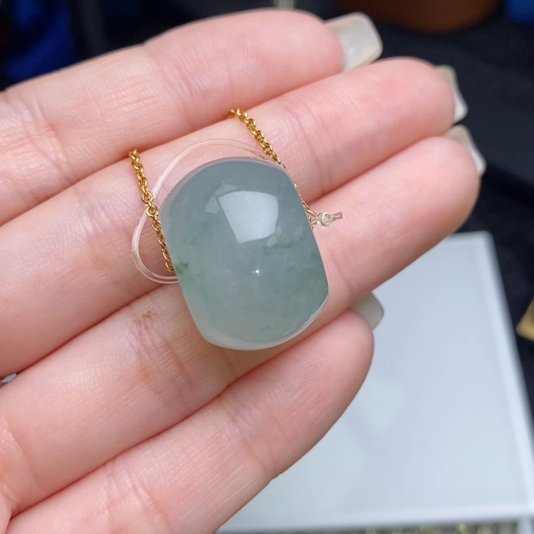 翡翠未镶嵌吊坠(不含链)飘花鼓珠