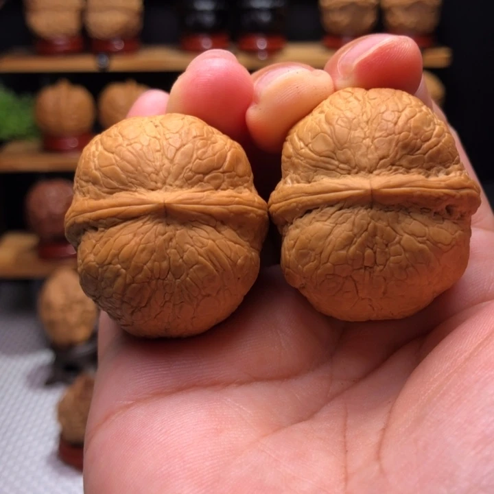 【闪购商品】金蟒萌萌包24