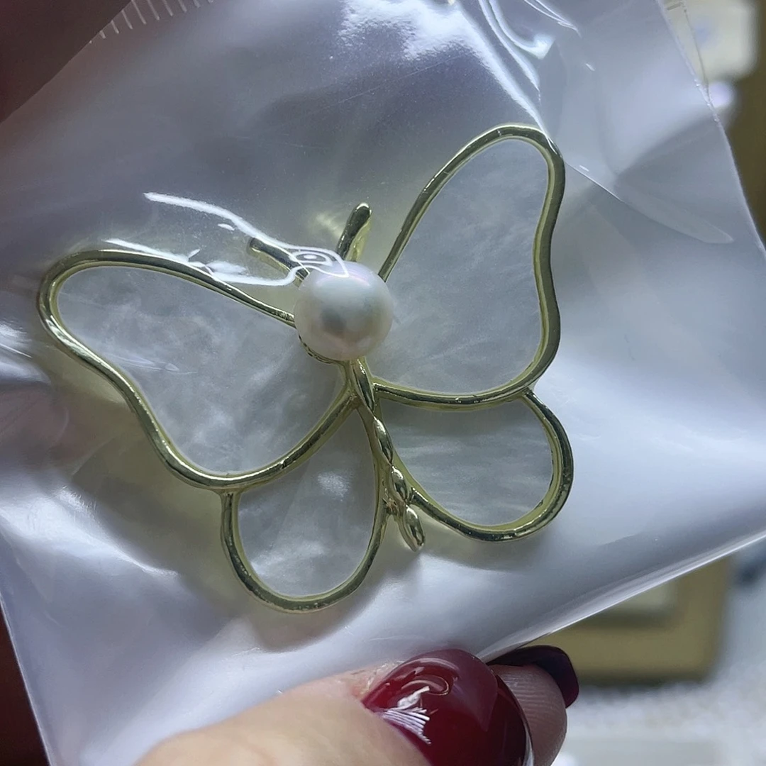 淡水珍珠胸饰未镶嵌