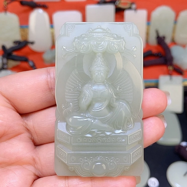 【闪购商品】颈饰未镶嵌和田玉