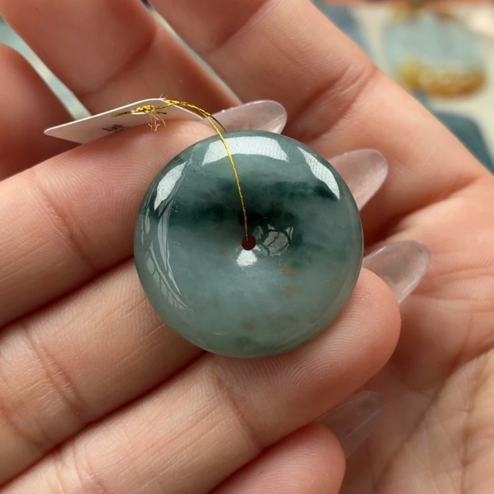 翡翠未镶嵌颈饰天然翡翠a货