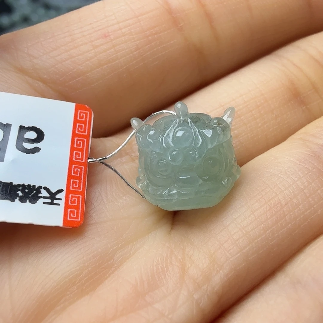 翡翠未镶嵌颈饰天然缅甸翡翠A货