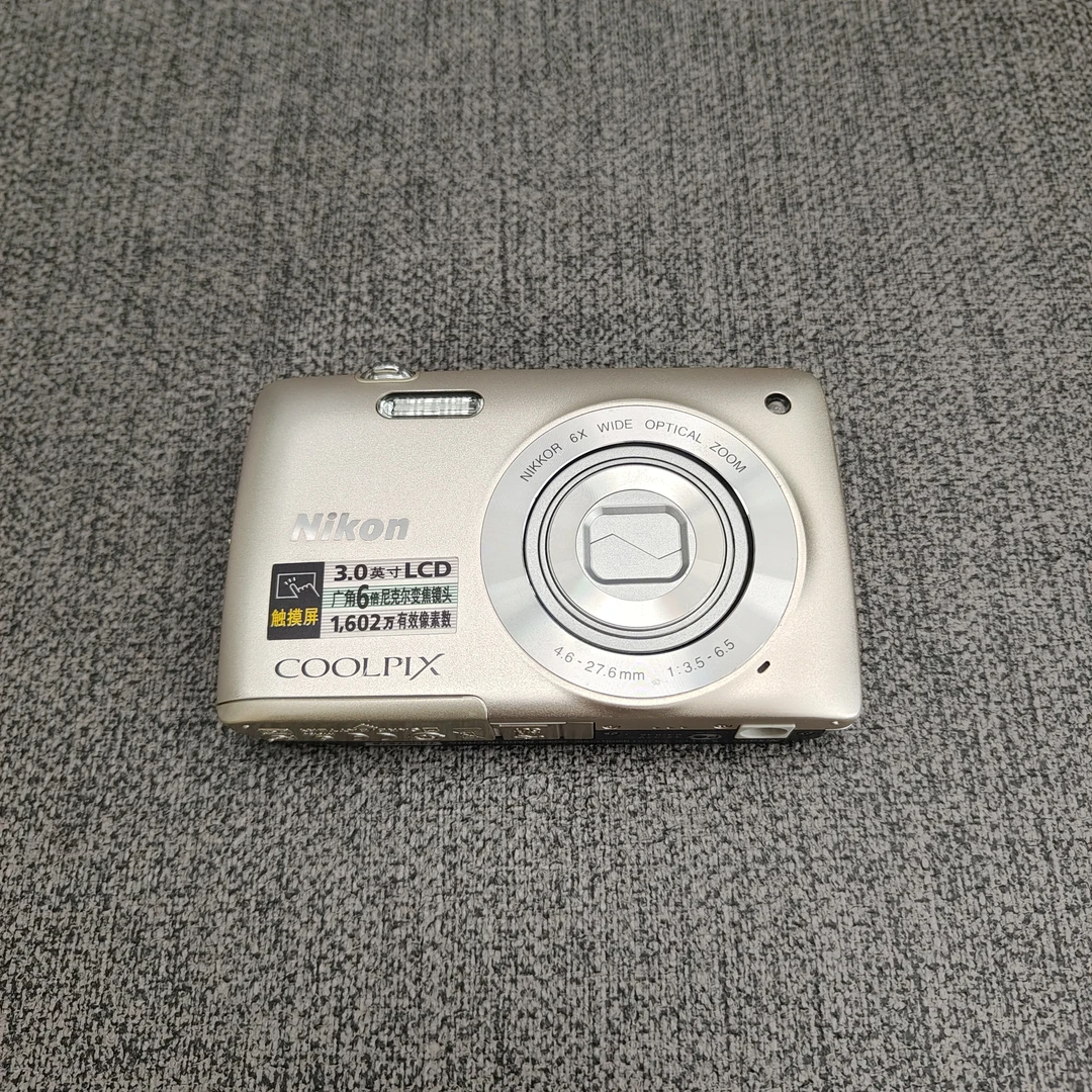 95新 Nikon/尼康 S4200 相机1602w高像素 触摸屏 复古氛围