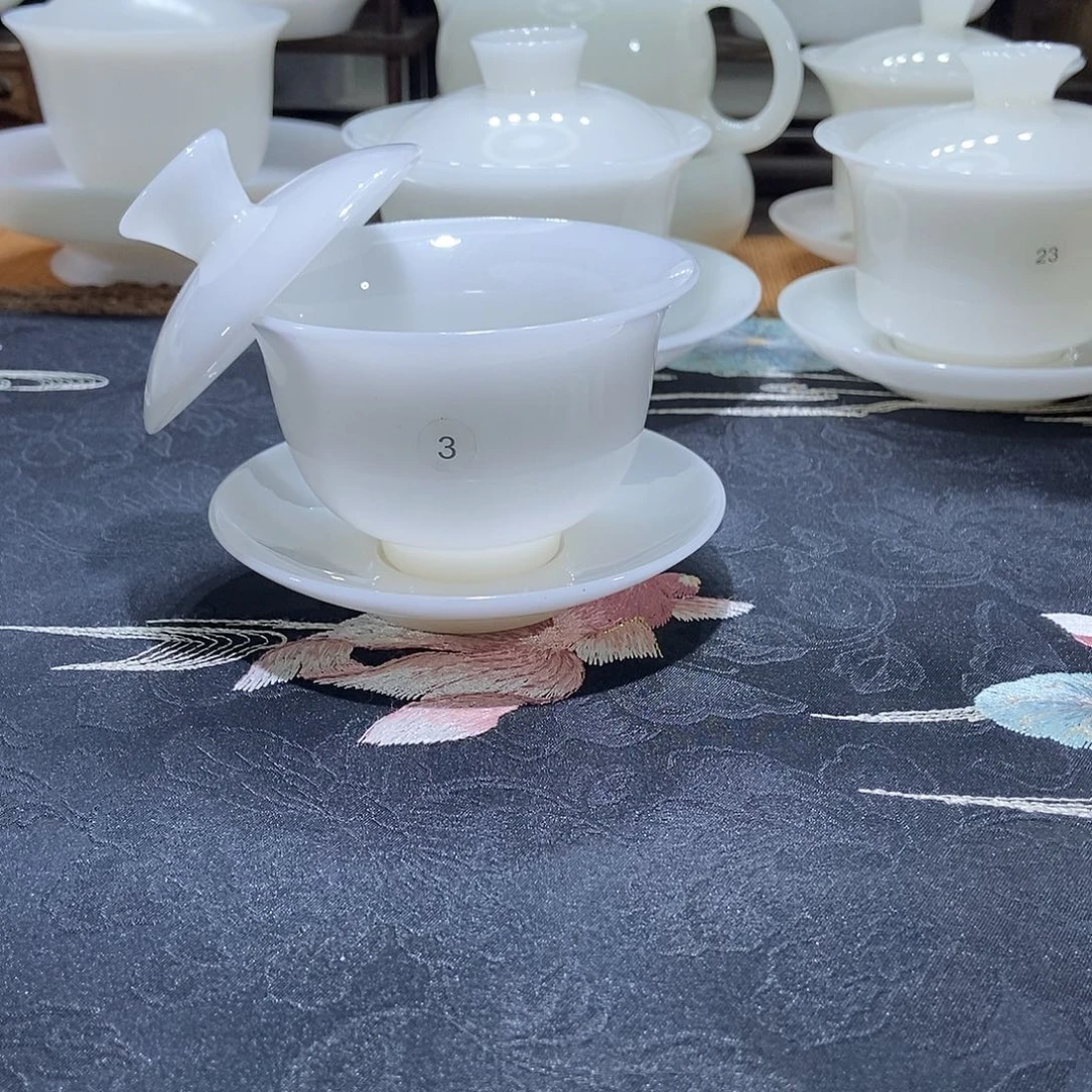 不过这部片子真的好看哦啊真的不错诶