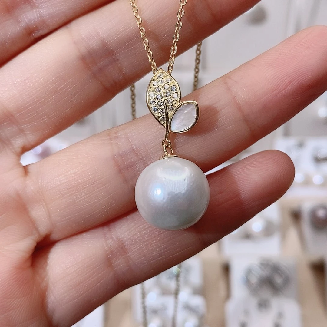 颈饰银S925镶嵌淡水珍珠