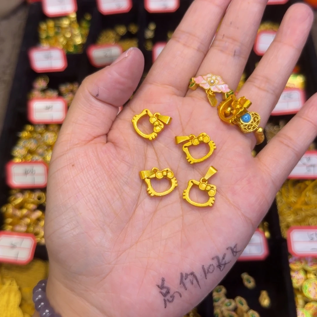 合金凯特猫吊吊1个