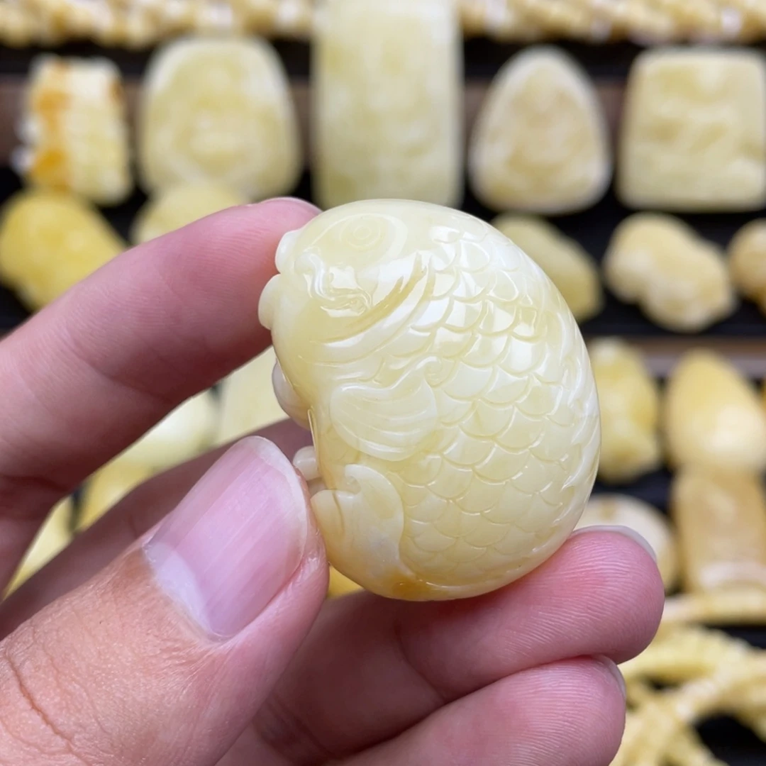 裸石琥珀未镶嵌琥珀蜜蜡