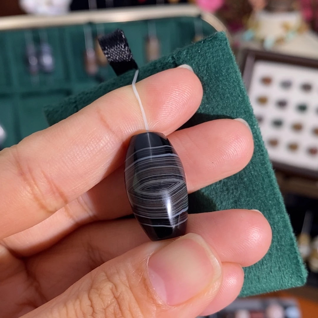 &***乐玛瑙/玉髓未镶嵌颈饰