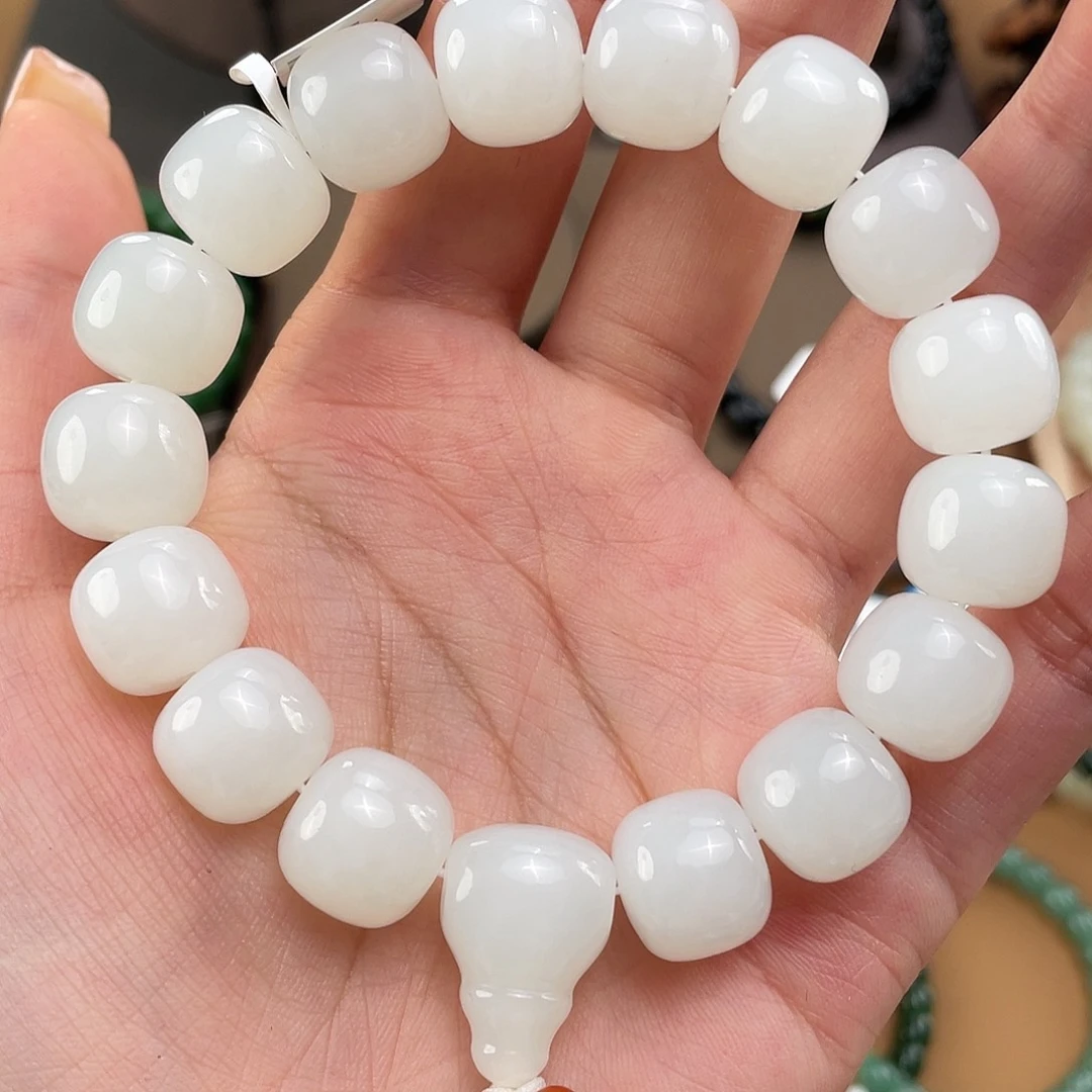 和田玉未镶嵌颈饰001