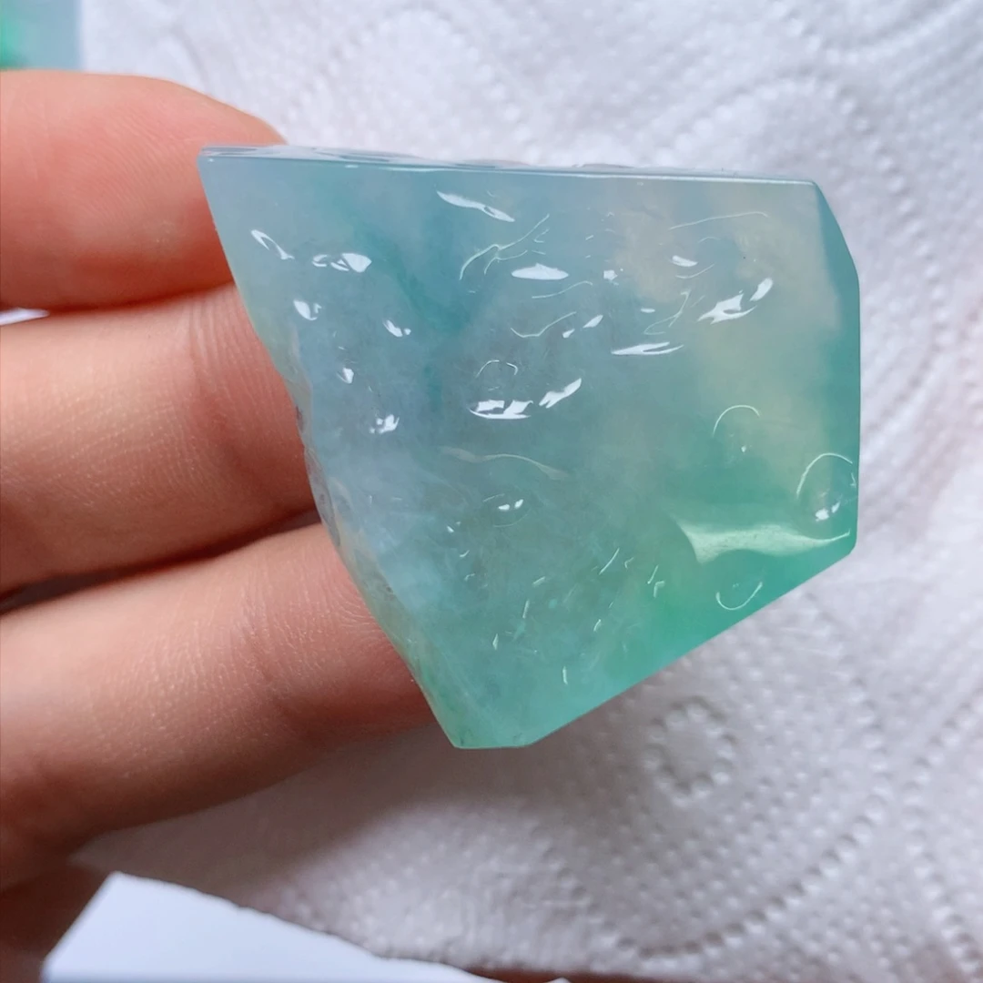 【闪购商品】翡翠吊坠(不含链)未镶嵌