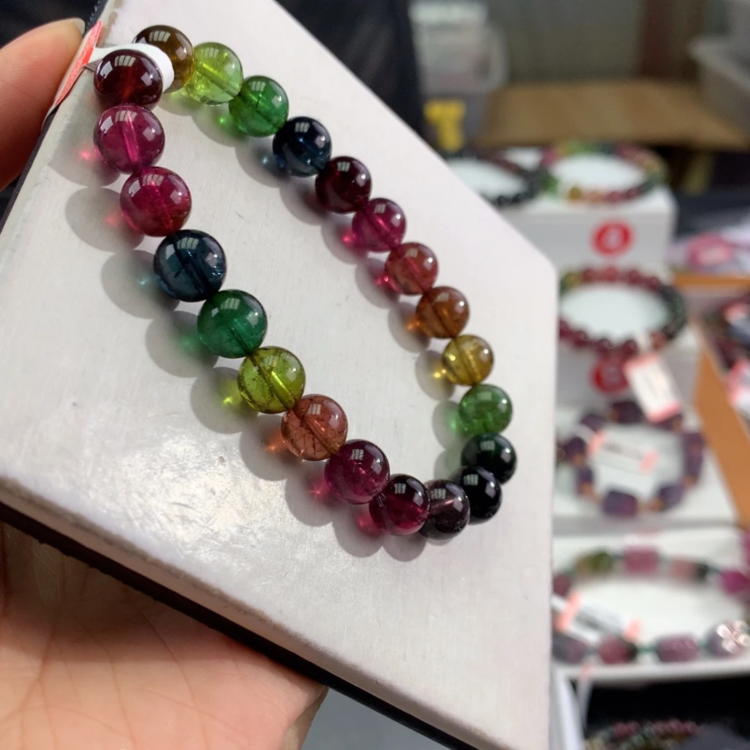 未镶嵌碧玺手链       8.6mm。