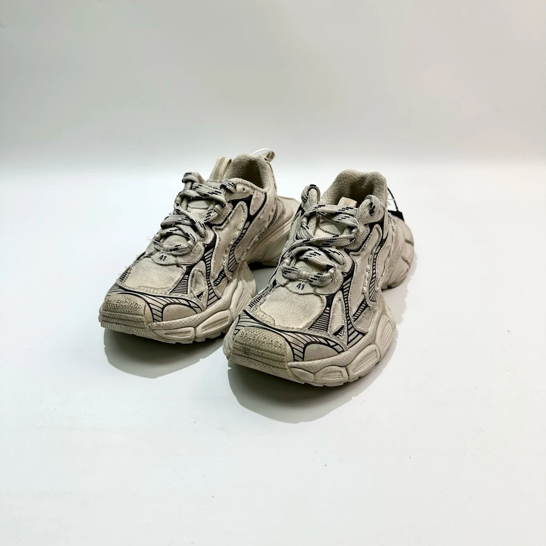 99新 Balenciaga/巴黎世家 41码 卡其色3XL老爹鞋 SY0918