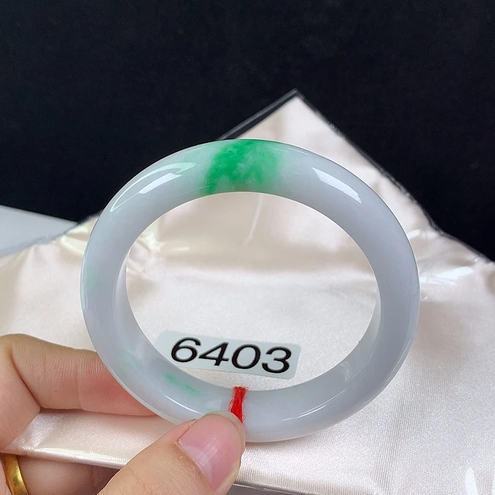 翡翠未镶嵌手镯54圈