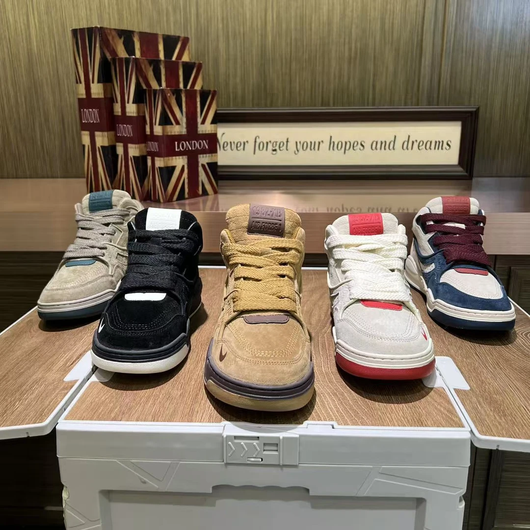 2025秋季新款高帮轻奢高端皮面干净感痞帅厚底拼色百搭系带休闲鞋