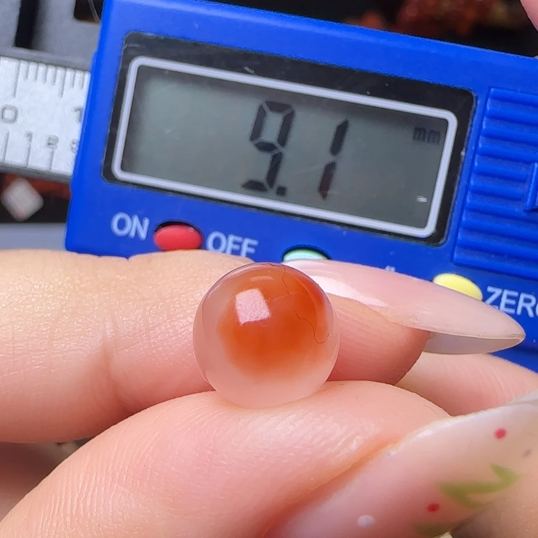 南红玛瑙未镶嵌颈饰