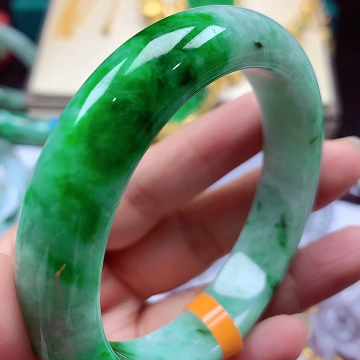 未镶嵌手镯翡翠翡翠