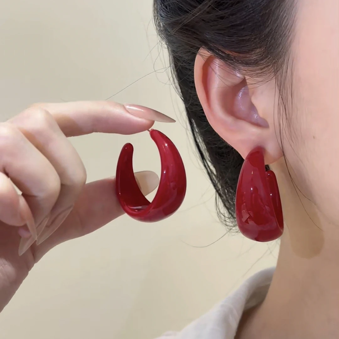 非金属树脂耳饰 酒红色复古C形大耳圈爆款高级感素圈耳钉时尚大方