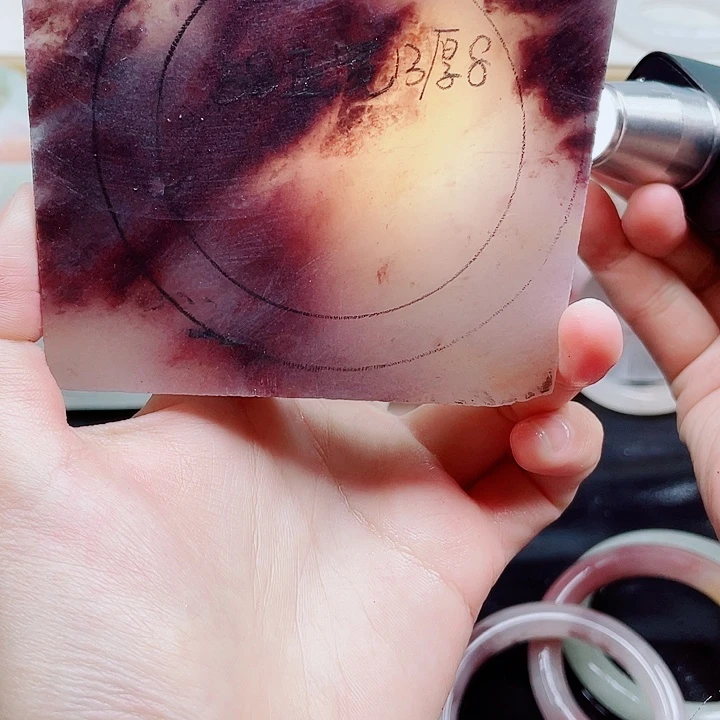 石英质玉手镯未镶嵌定制