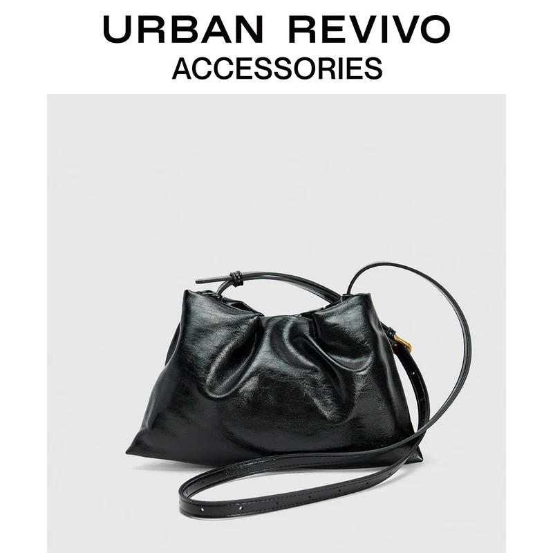 URBAN REVIVO2025春季新款女油蜡皮充棉单肩斜挎包UAWB50024