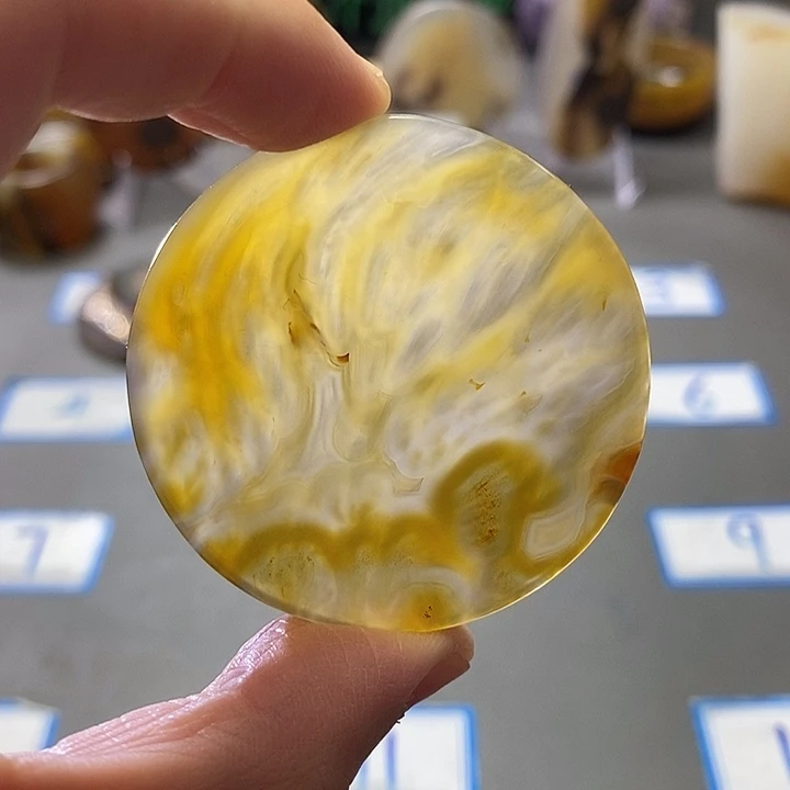 玛瑙/玉髓未镶嵌珠宝半成品77