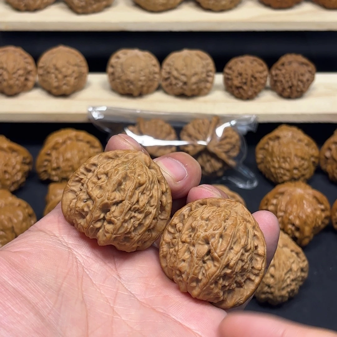 把件文玩核桃全品40白狮子