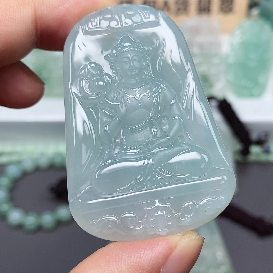 1***D翡翠未镶嵌颈饰翡翠