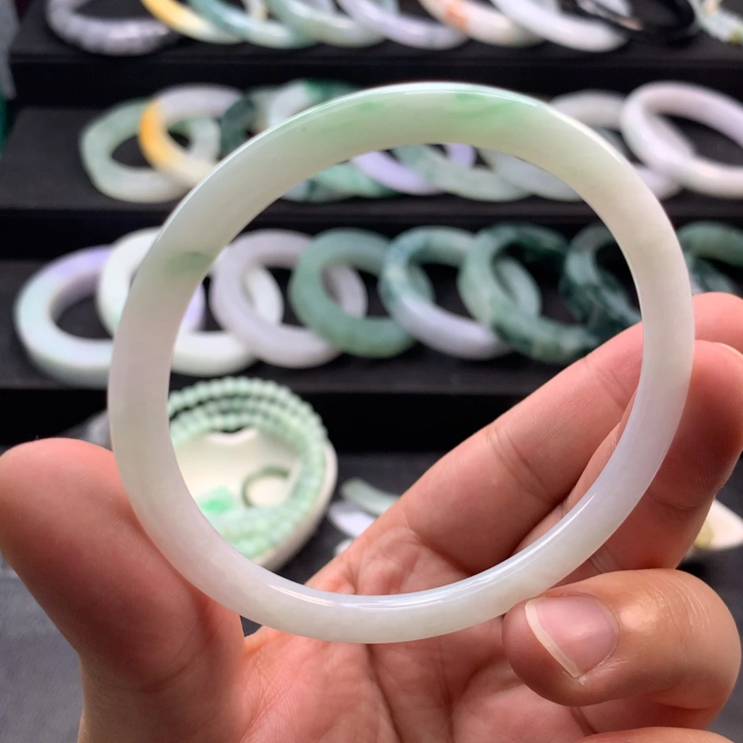 【闪购商品】未镶嵌定制翡翠59.60圈