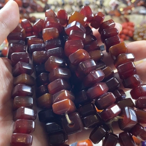 玛瑙/玉髓挂件未镶嵌