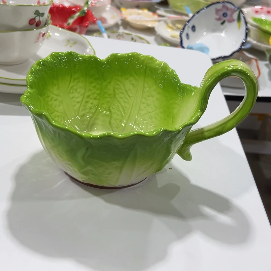 摆件微瑕品介意别拍谢谢！