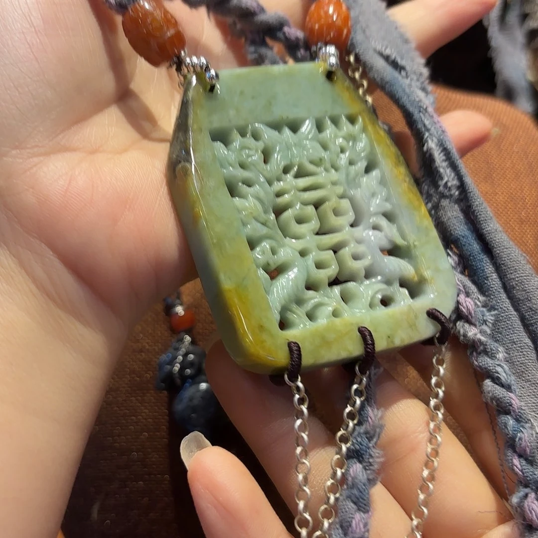 翡翠颈饰未镶嵌原创