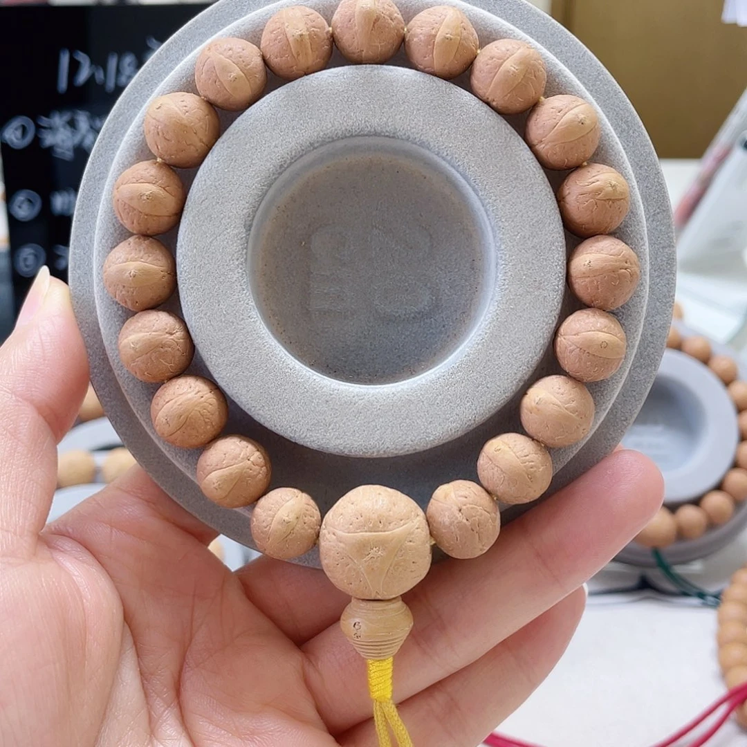 手串凤眼菩提7@8312，12左右特价