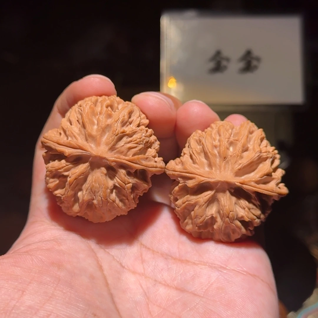 F***r把件核桃1024苹果园，尺寸41