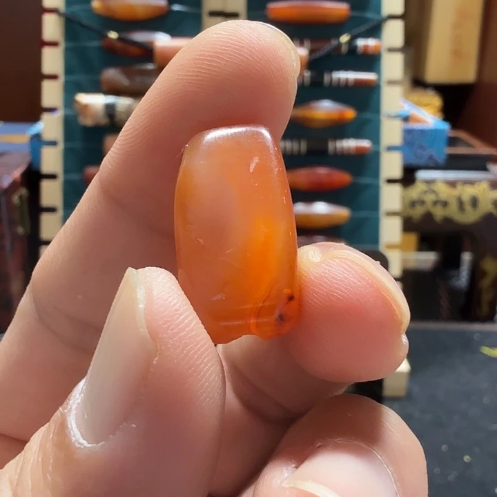 玛瑙/玉髓合金中7586